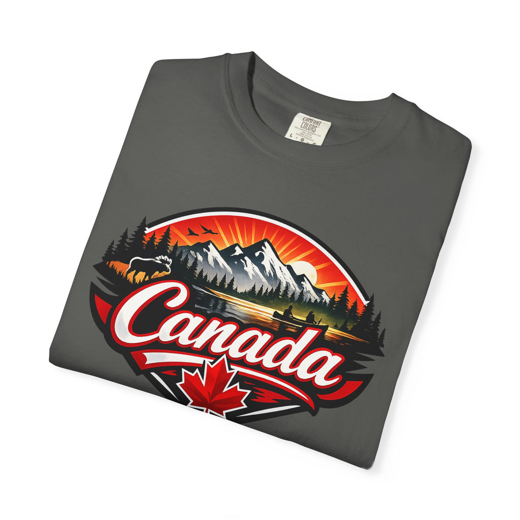 Canada Mountain Badge T-shirt Retro Maple Leaf, Outdoor Badge Design